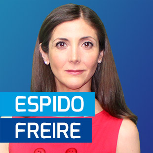Espido Freire: Perder el miedo escénico. 